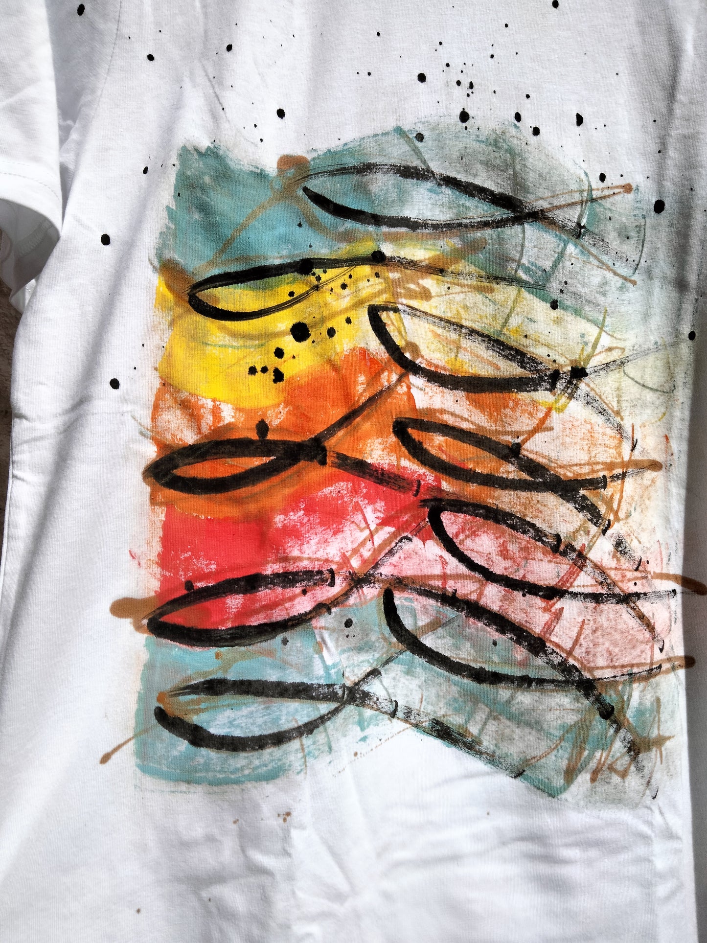 T shirt hand painted fishes tg medium