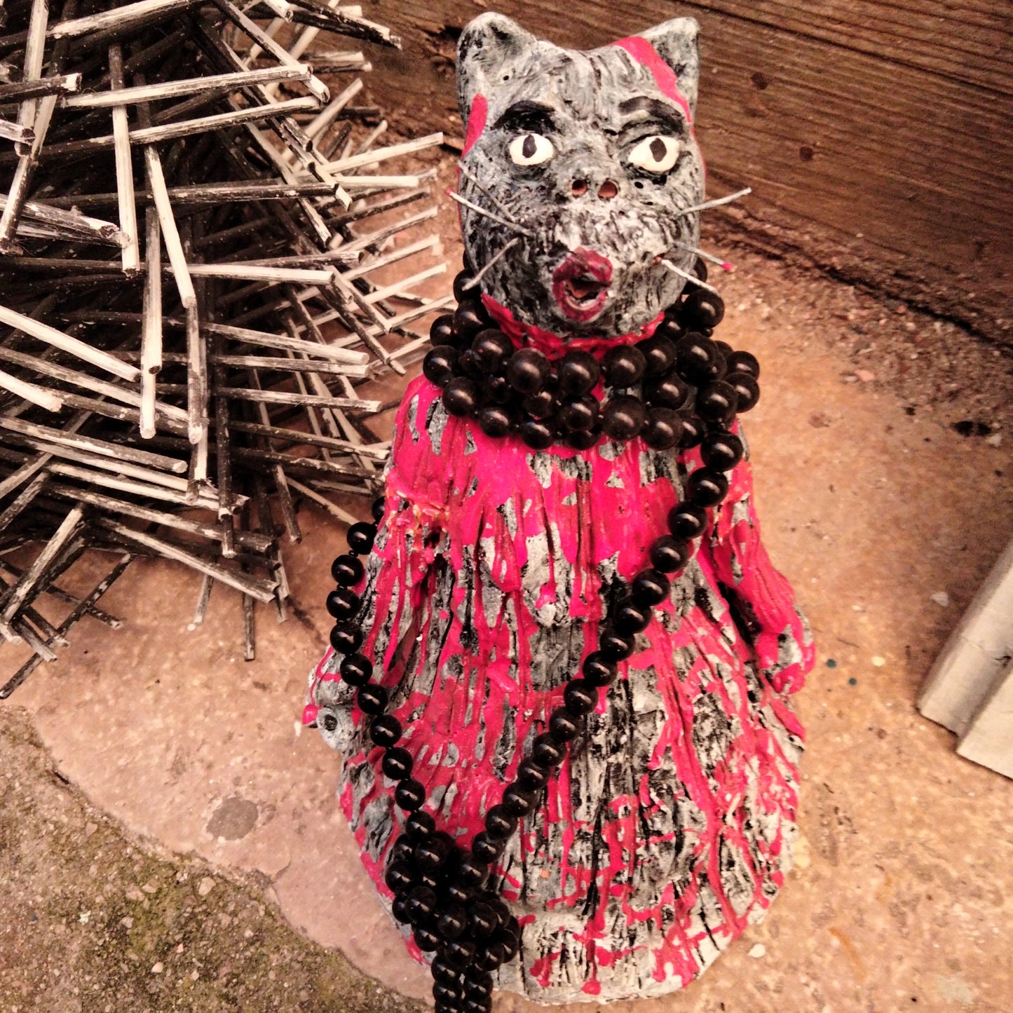 Lady cat scultura in argilla woman