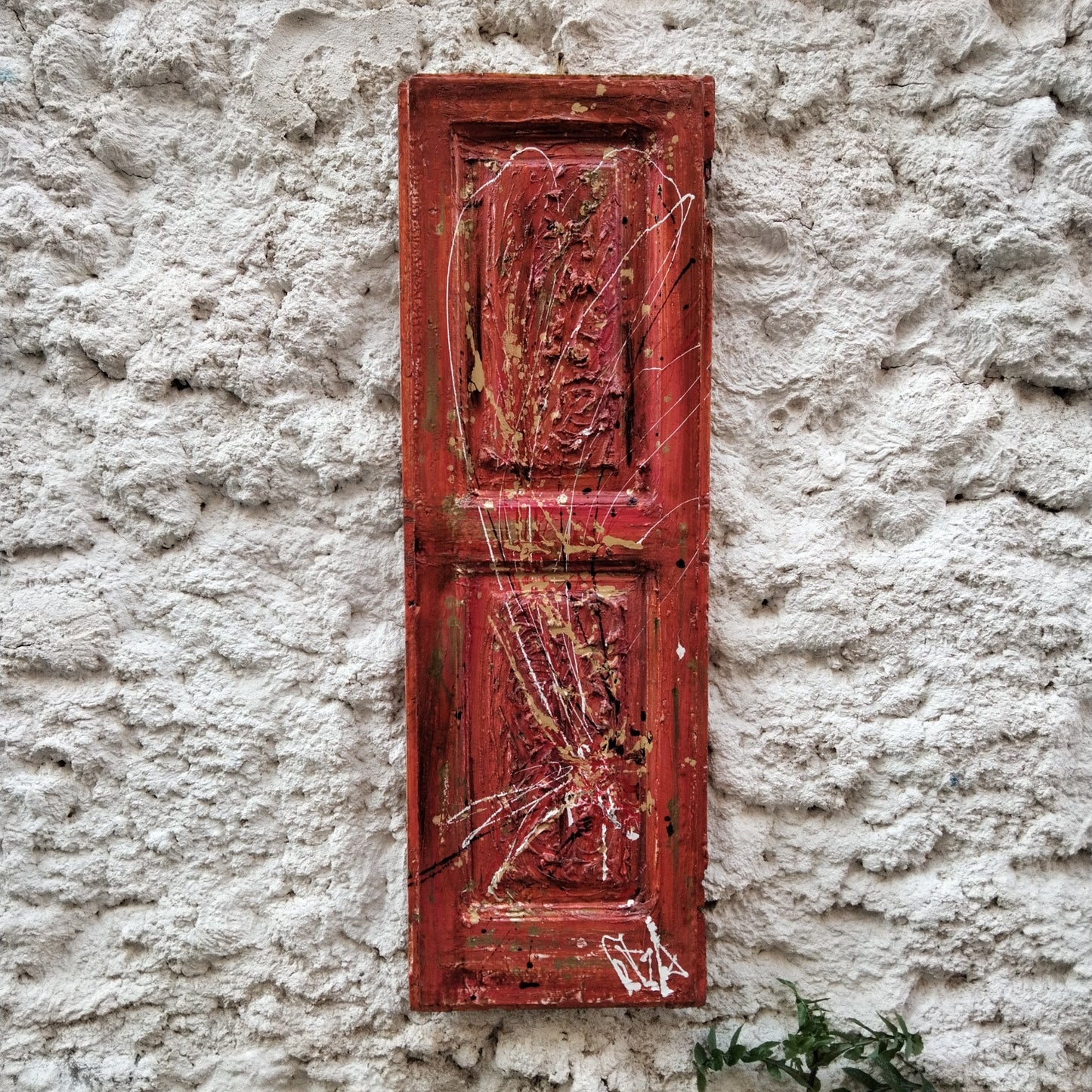 Old door hand painted porta in legno sostenibile